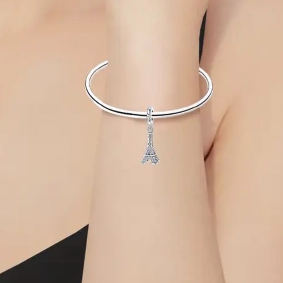 925 Sterling Silver Eiffel Tower Pendant/Charm - NWT - Picture 3 of 5